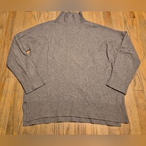 Womens Abercrombie And Fitch Drop Shoulder Sweater Size Small